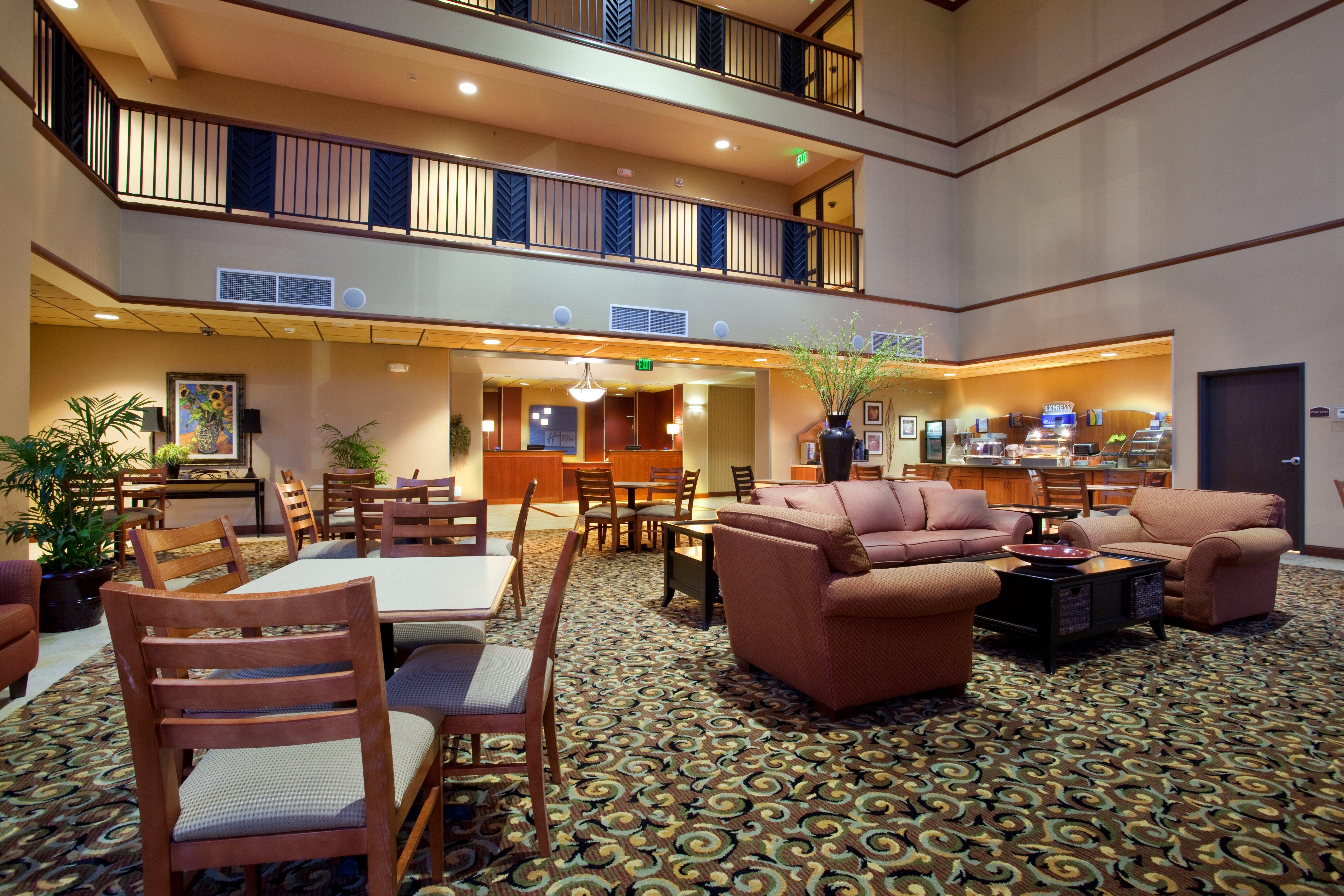Comfort Inn & Suites Goodland Экстерьер фото