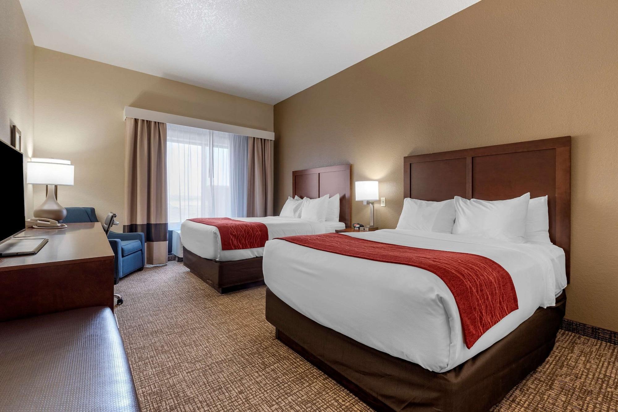 Comfort Inn & Suites Goodland Экстерьер фото