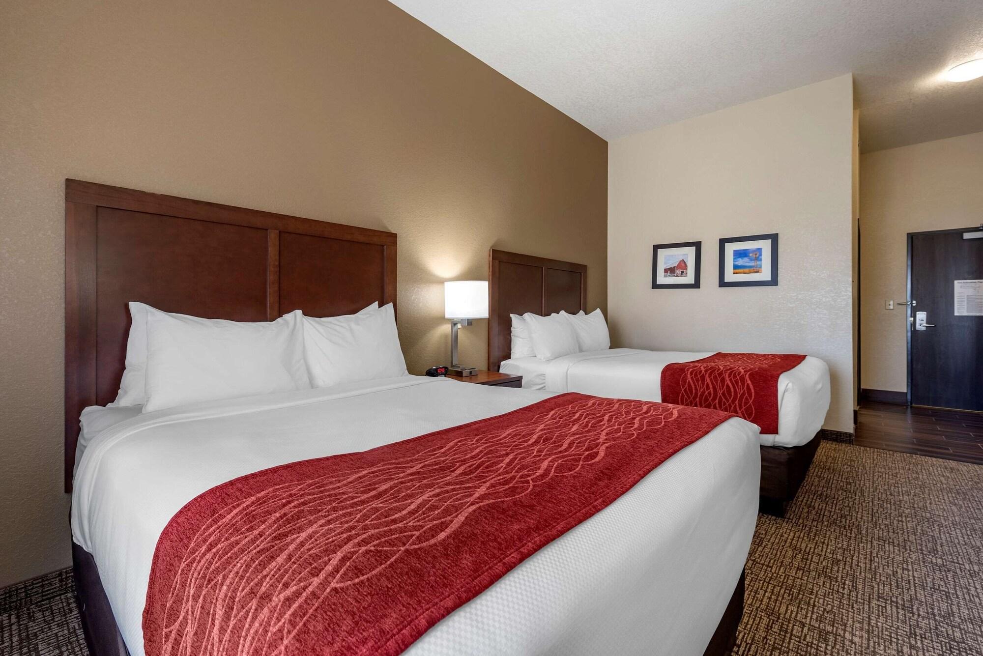Comfort Inn & Suites Goodland Экстерьер фото